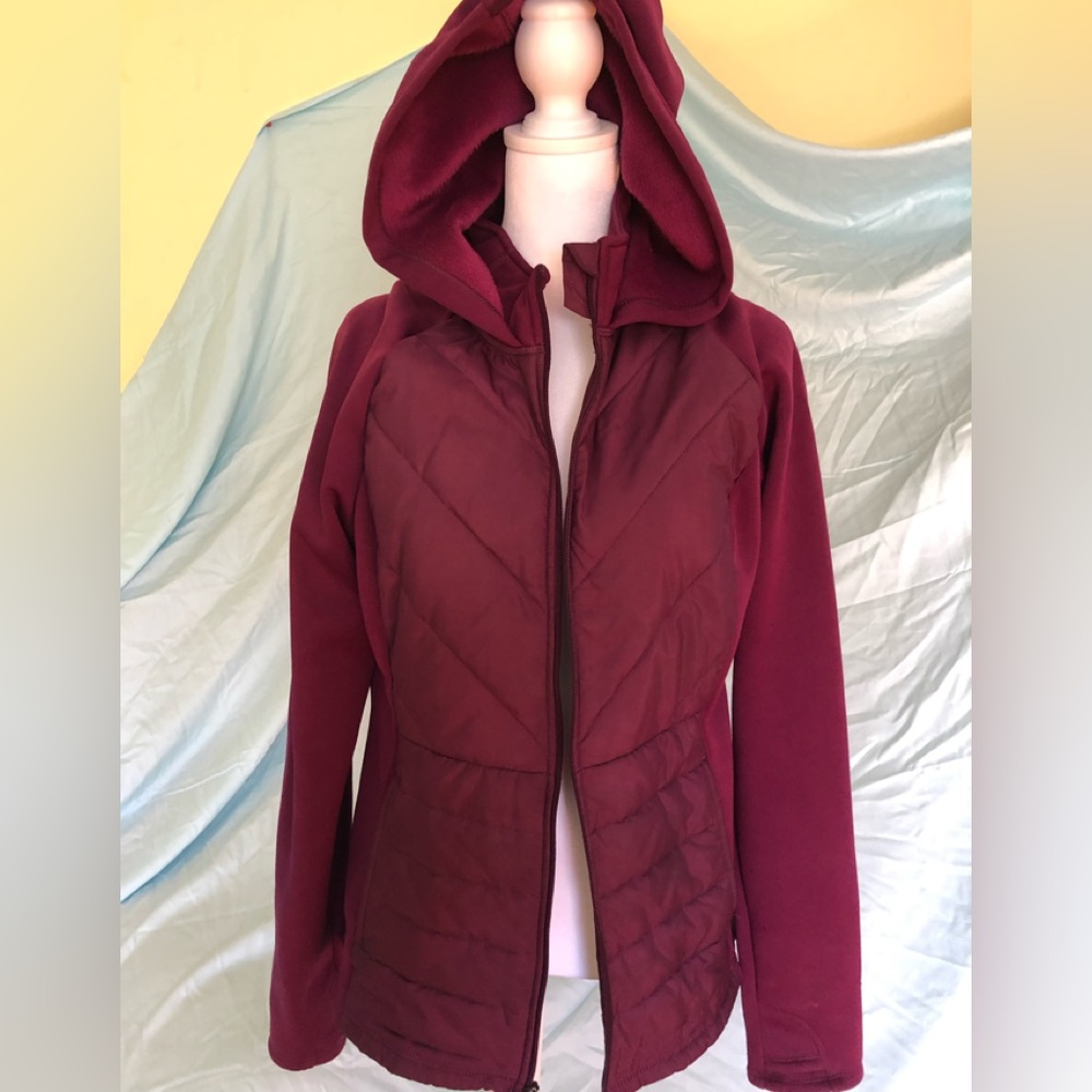 Fula sport jacket with fur inside lightweight size large
